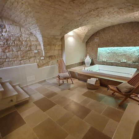 Alba Luxury Suite Остуни Екстериор снимка