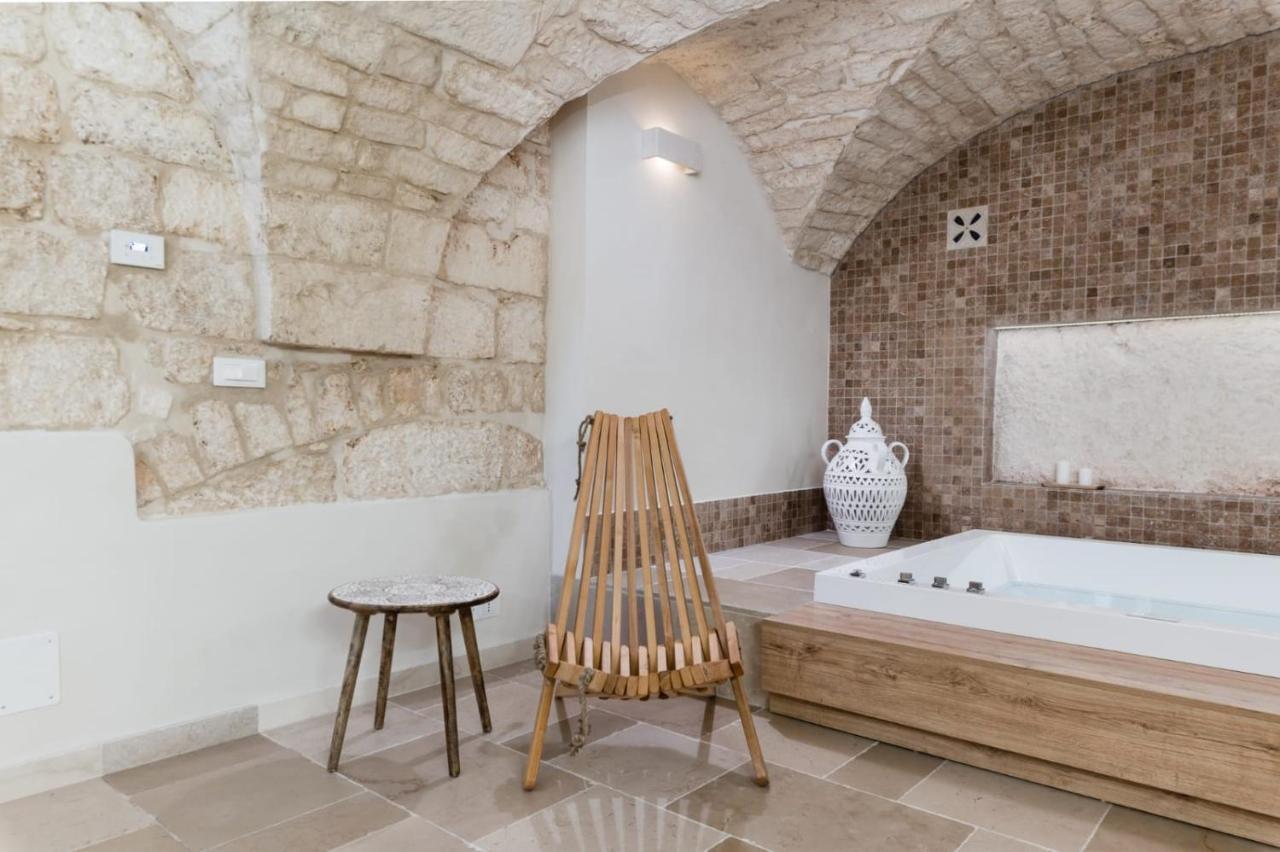 Alba Luxury Suite Остуни Екстериор снимка