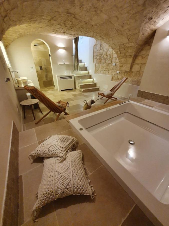 Alba Luxury Suite Остуни Екстериор снимка